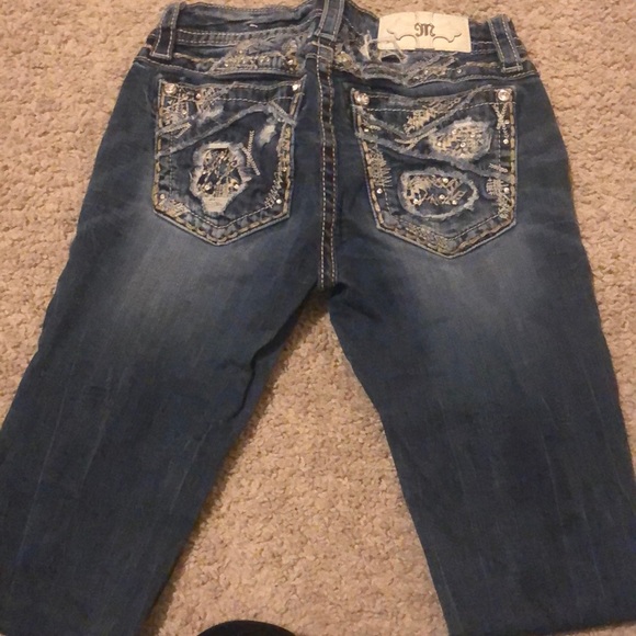 Jeans - Picture 2 of 3